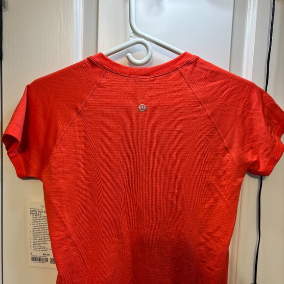 NWT Lululemon Women's Size 8 Swiftly Tech Short Sleeve 2.0 Top - Picture 8 of 10